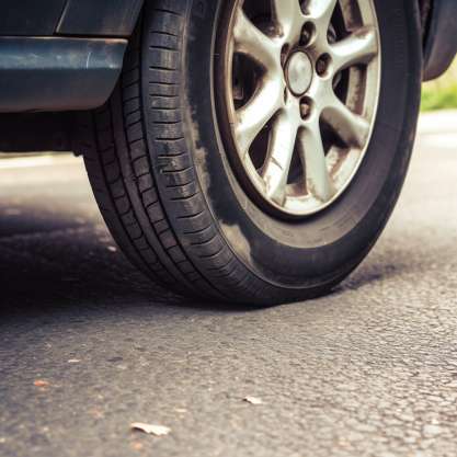 Risks of Driving on a Flat Tire